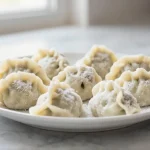 Scopri come preparare le castagnole in friggitrice ad aria per un dolce leggero e goloso.