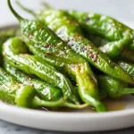 Deliziosi friggitelli cotti in friggitrice ad aria.