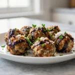 Deliziose polpette di melanzane preparate in friggitrice ad aria.